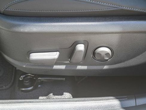 Certified 2026 Kia Seltos EX FWD image 23