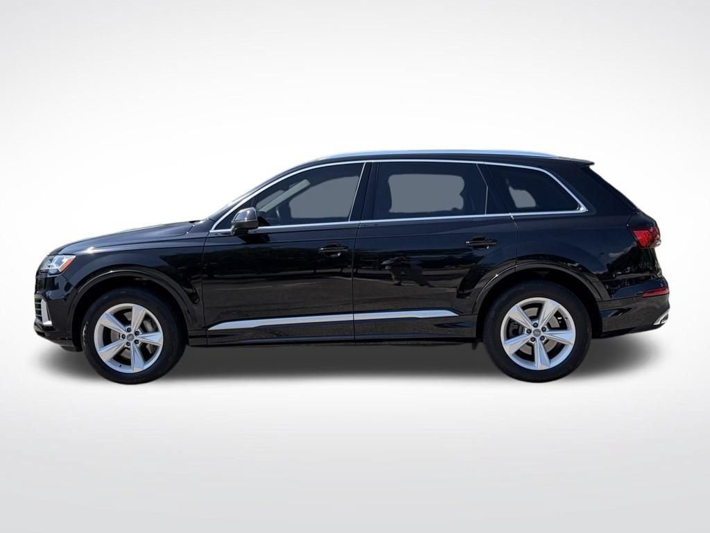 Used 2020 Audi Q7 3.0T Premium w/ Convenience Package AWD/4WD image 3