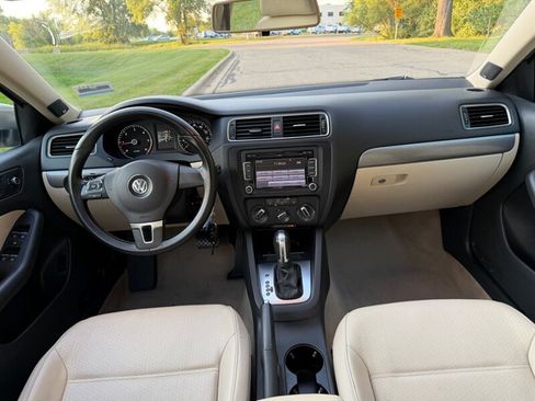 Used 2014 Volkswagen Jetta TDI FWD image 18