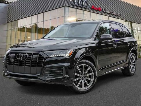 Used 2023 Audi Q7 2.0T Premium Plus w/ Premium Plus Package image 1