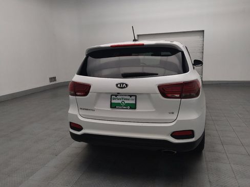 Used 2020 Kia Sorento AWD V6 image 7