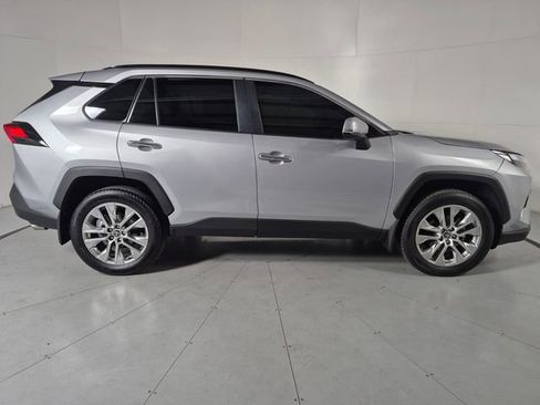 Used 2024 Toyota RAV4 Limited w/ Advanced Technology Package FWD image 5