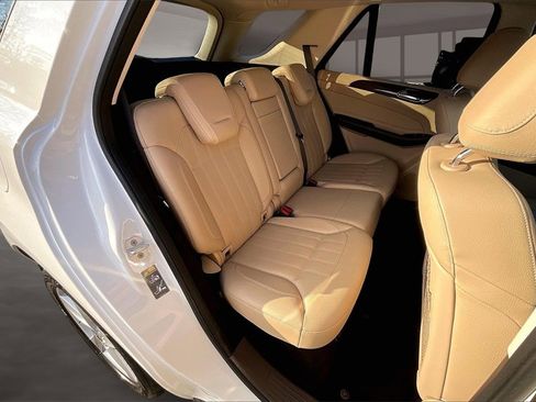 Used 2017 Mercedes-Benz GLE 350 4MATIC image 24