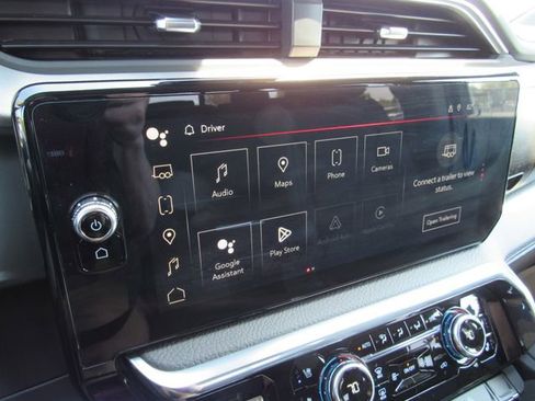 Used 2025 GMC Sierra 2500 Denali w/ Denali Reserve Package AWD/4WD image 21