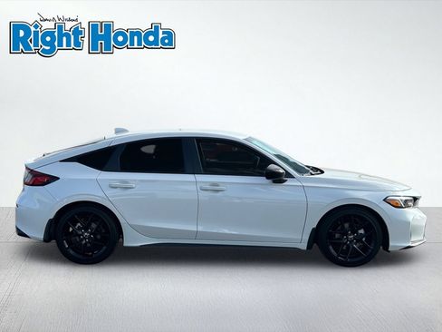 Used 2026 Honda Civic Sport image 7