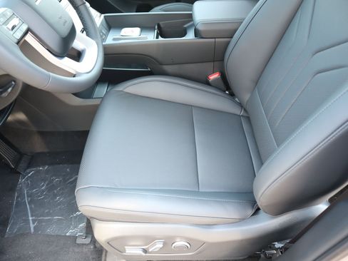 New 2026 Hyundai Santa Fe SEL image 16