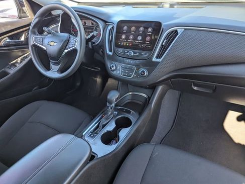 Used 2023 Chevrolet Malibu LT FWD image 33