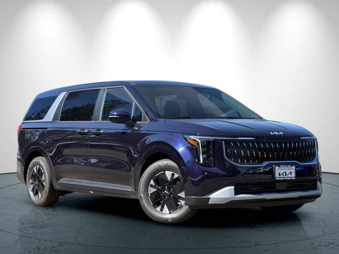 New 2026 Kia Carnival LXS image 2