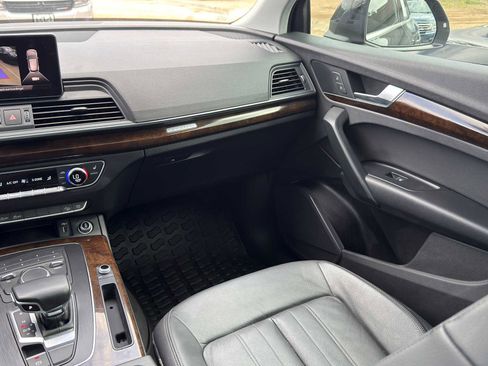 Used 2019 Audi Q5 2.0T Premium AWD/4WD image 23