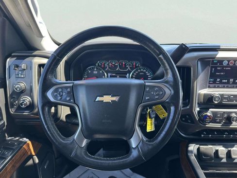 Used 2017 Chevrolet Silverado 1500 High Country image 23