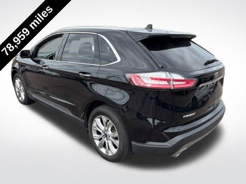 Used 2019 Ford Edge Titanium AWD/4WD image 2