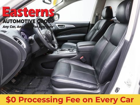 Used 2020 Nissan Pathfinder SL AWD/4WD image 14