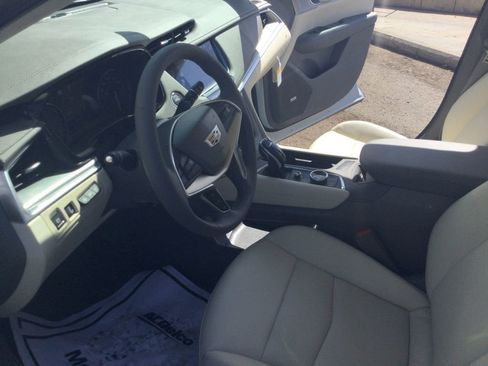 New 2025 Cadillac XT5 Premium Luxury w/ Technology Package image 15