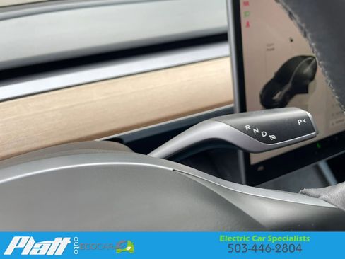 Used 2023 Tesla Model 3 Standard Range RWD image 29
