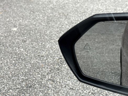 Certified 2025 Hyundai Elantra Sport image 17