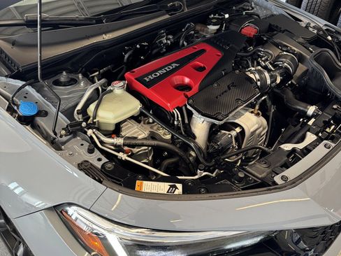 Used 2025 Honda Civic Type R image 23