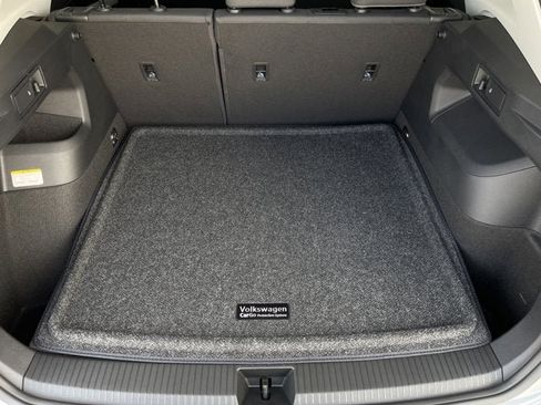 New 2025 Volkswagen Tiguan S image 31