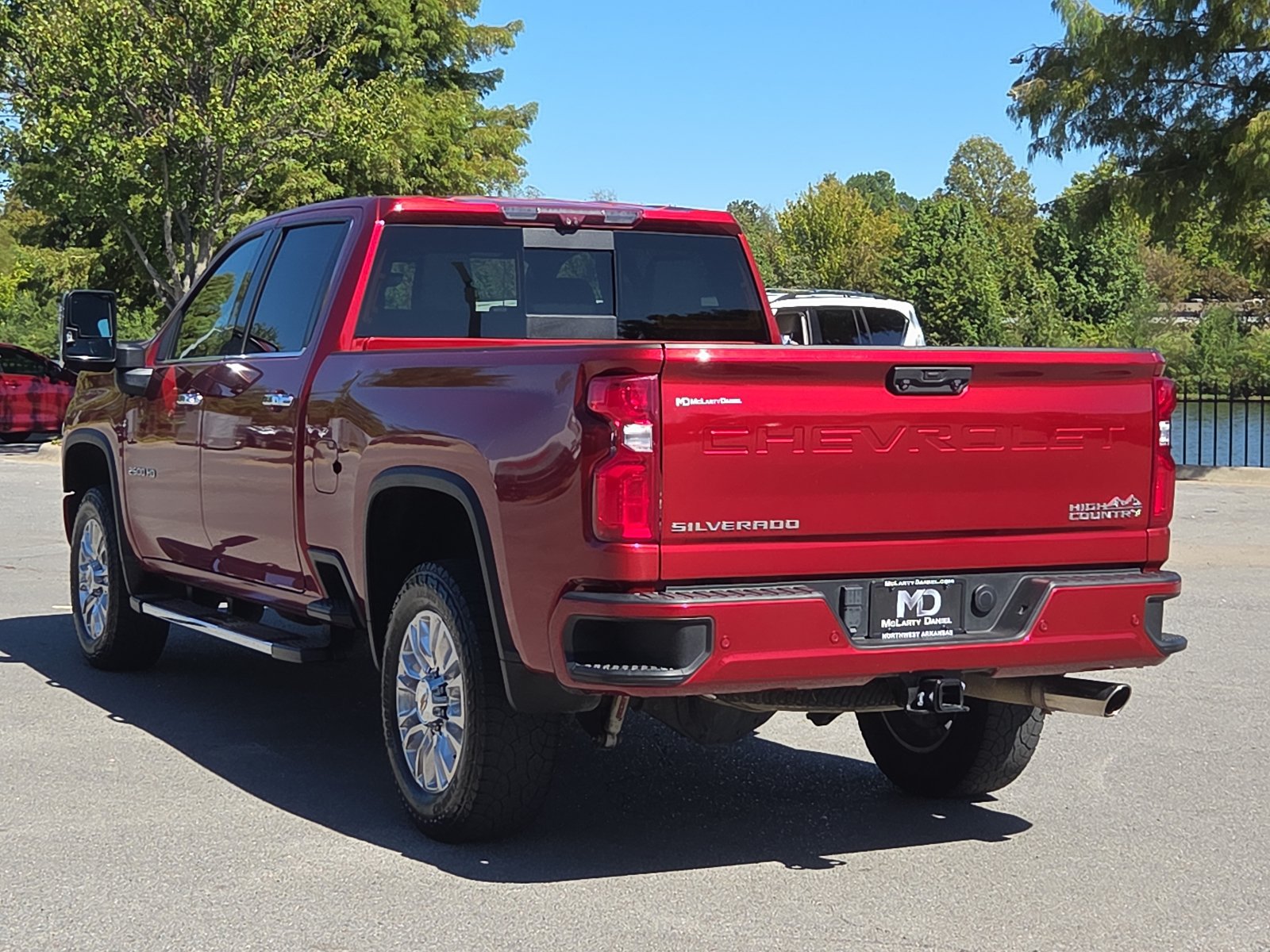 Used 2022 Chevrolet Silverado 2500 High Country w/ Z71 Off-Road Package AWD/4WD image 4