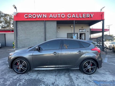 Used 2015 Ford Focus ST image 6
