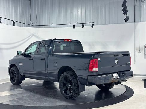 Used 2017 RAM 1500 Express AWD/4WD image 13