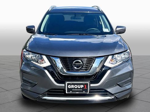 Used 2018 Nissan Rogue SV AWD/4WD image 4
