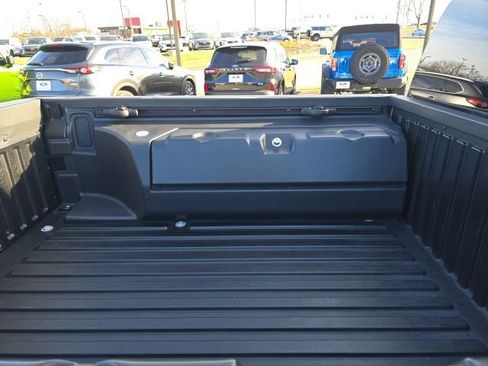 Used 2023 Toyota Tacoma SR5 w/ Trail Edition image 19