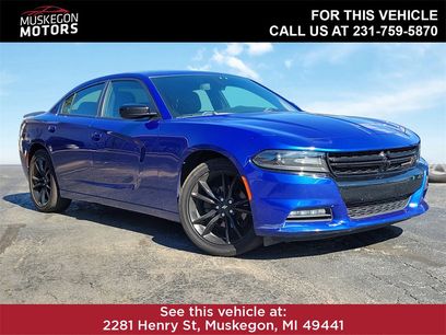 Used 2018 Dodge Charger SXT Plus w/ Blacktop Package