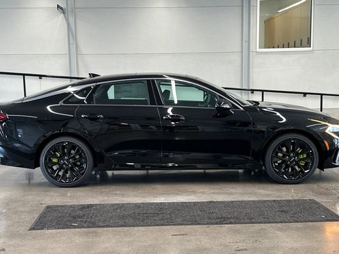 New 2026 Kia K5 GT image 2