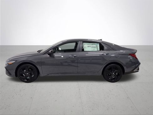 New 2026 Hyundai Elantra Sport FWD image 10