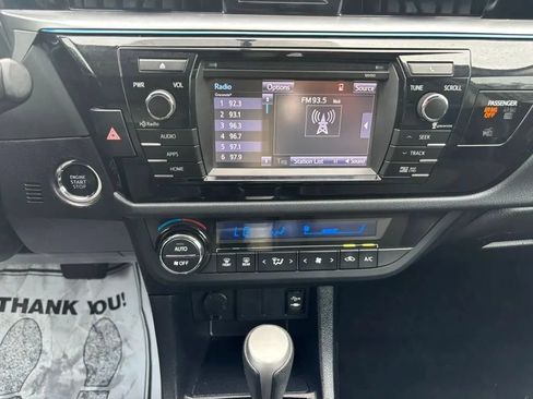 Used 2015 Toyota Corolla S w/ Driver Convenience Package FWD image 21