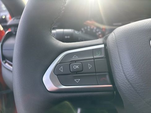 New 2026 Jeep Compass Latitude image 24