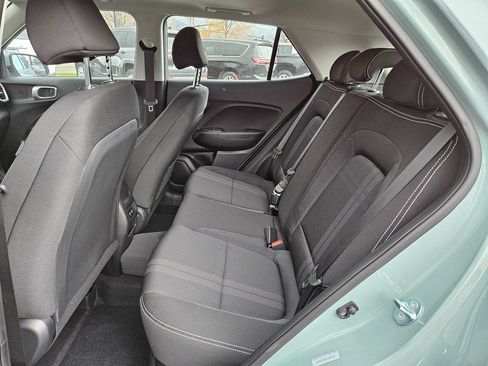 Used 2026 Hyundai Venue SEL FWD image 14