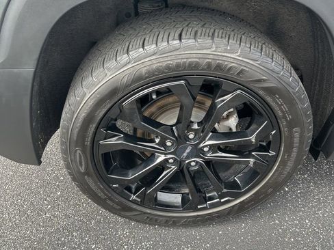 Used 2019 GMC Terrain SLT w/ Preferred Package AWD/4WD image 21