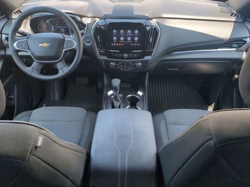 Certified 2023 Chevrolet Traverse LT FWD image 19