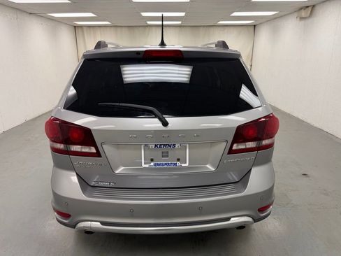 Used 2017 Dodge Journey Crossroad AWD/4WD image 4