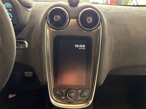 Used 2019 McLaren 600LT RWD image 37