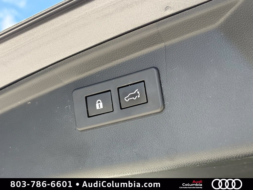 Used 2020 Subaru Outback Limited XT w/ Popular Package #2 AWD/4WD image 17