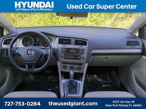 Used 2016 Volkswagen Golf S FWD image 15