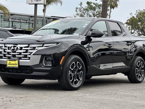 Certified 2024 Hyundai Santa Cruz SEL image 8