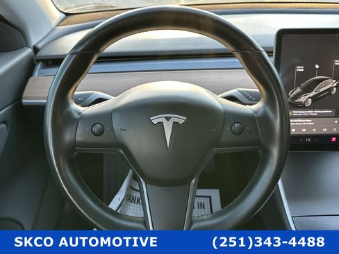 Used 2018 Tesla Model 3 Long Range image 18