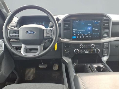 Used 2025 Ford F150 XLT w/ Equipment Group 301A Standard image 4