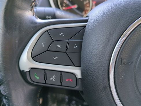 Used 2019 Jeep Compass Limited image 26