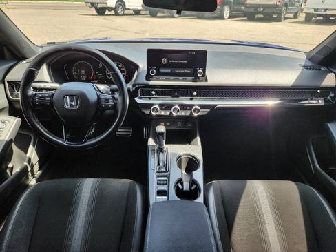 Used 2022 Honda Civic Sport image 4