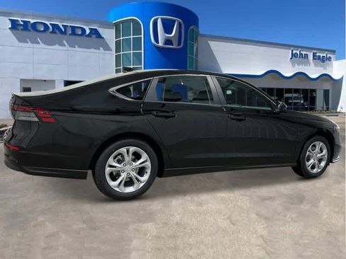 New 2025 Honda Accord LX image 7