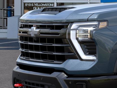 New 2026 Chevrolet Silverado 2500 LT AWD/4WD image 13