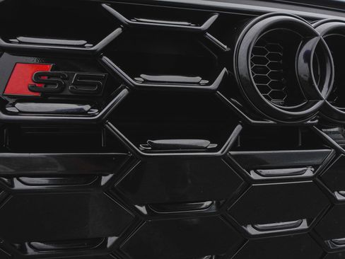 Used 2025 Audi S5 Premium Plus w/ Premium Plus Package image 44