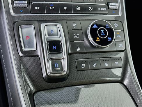 Used 2022 Hyundai Santa Fe Calligraphy AWD/4WD image 25
