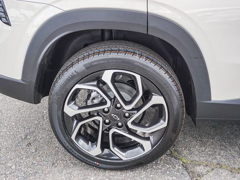 New 2026 Chevrolet Trax RS image 8