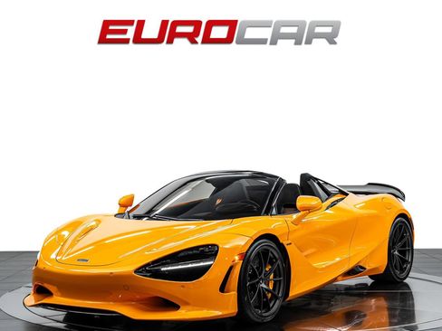 Used 2026 McLaren 750S Spider RWD image 1