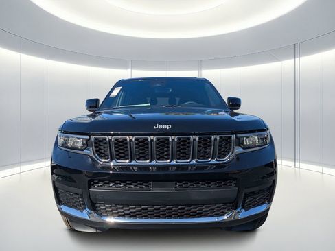 New 2026 Jeep Grand Cherokee L Laredo AWD/4WD image 9